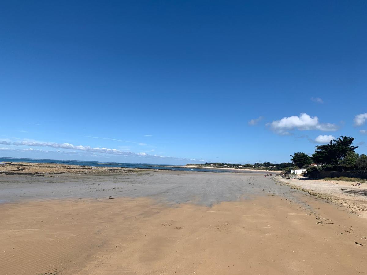 A 100M De La Plage 圣伊莱尔·德列 外观 照片